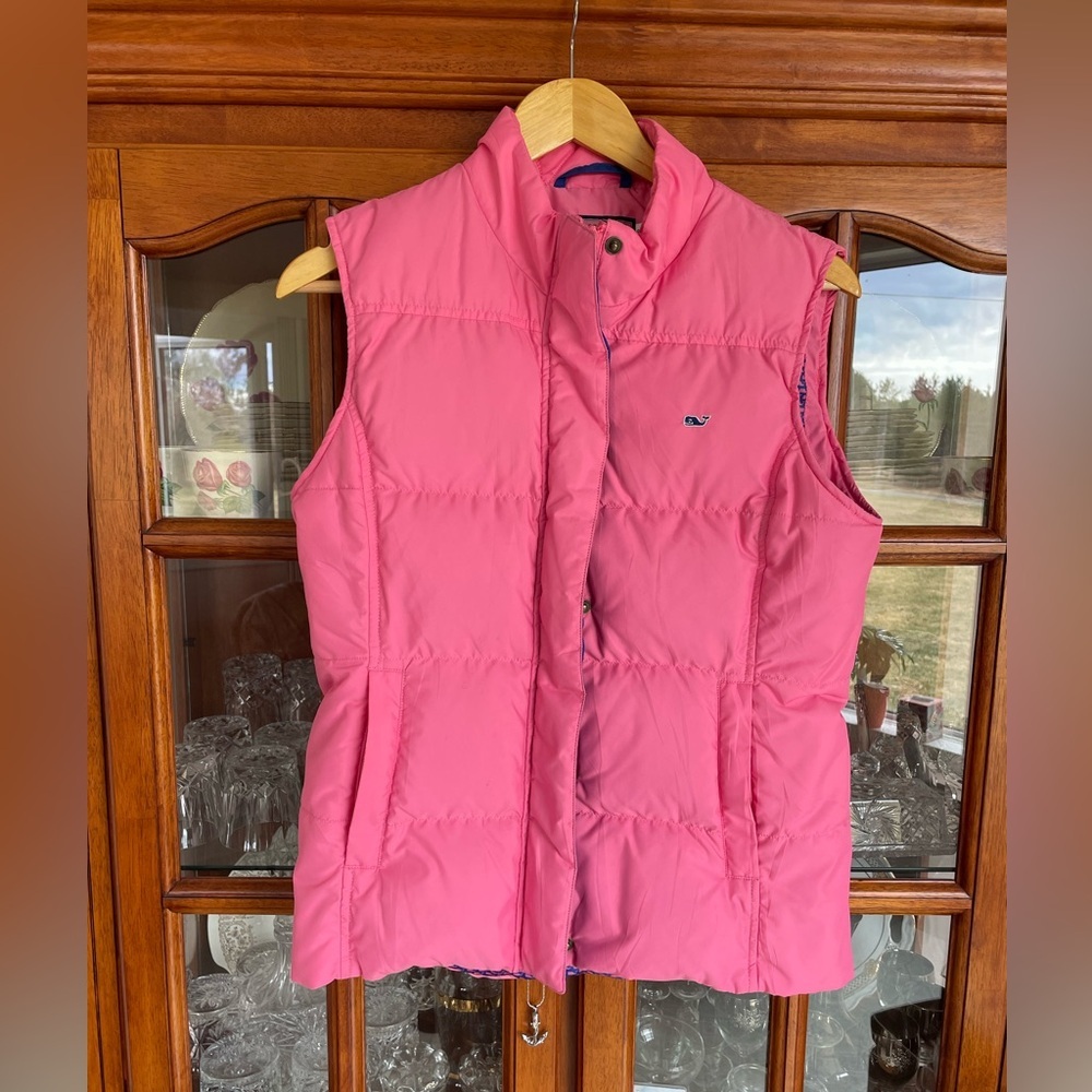 Vineyard Vines puffer goose down vest size small​